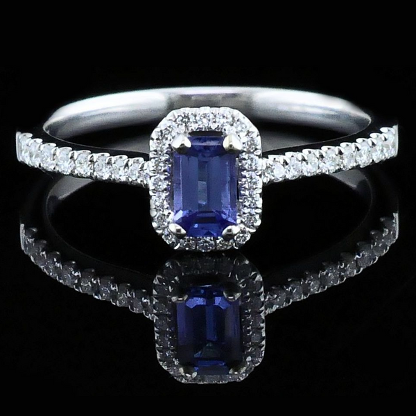 Ladies Tanzanite and Diamond Fashion Ring Geralds Jewelry Oak Harbor, WA