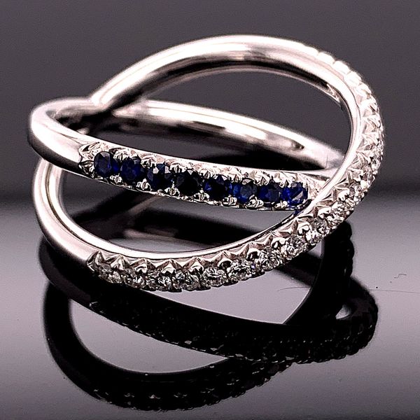 Ladies 18K Sapphire and Diamond Ring Image 2 Geralds Jewelry Oak Harbor, WA
