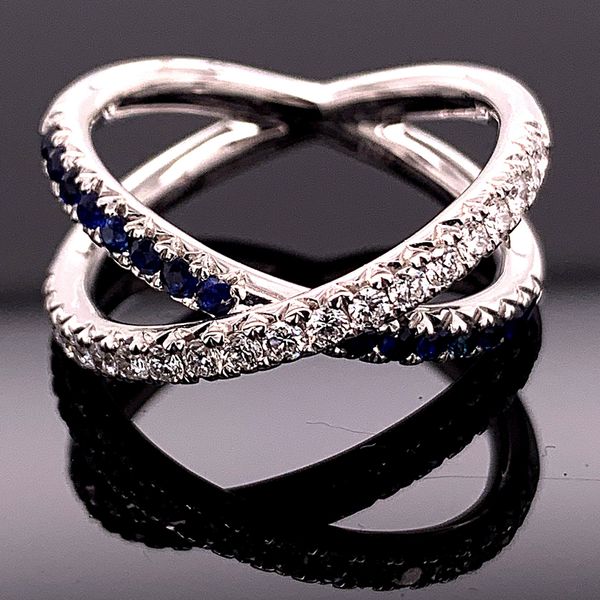Ladies 18K Sapphire and Diamond Ring Geralds Jewelry Oak Harbor, WA