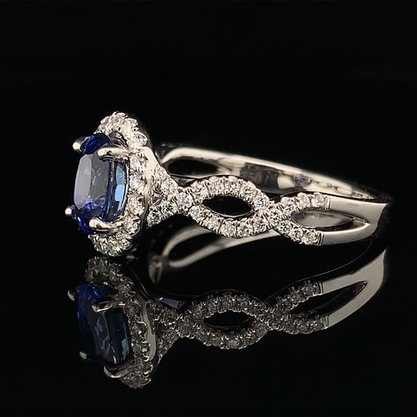 Blue Sapphire and Diamond Ring Image 2 Geralds Jewelry Oak Harbor, WA