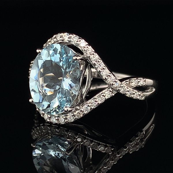 2.96Ct Oval Aquamarine And Diamond Twisted Halo Style Ring Image 2 Geralds Jewelry Oak Harbor, WA