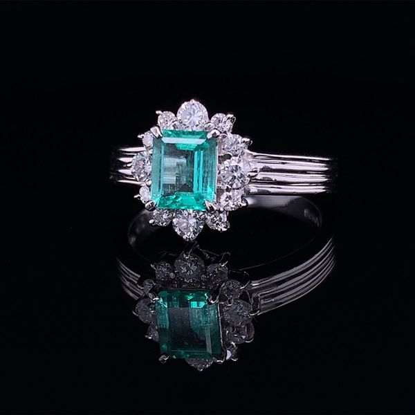 Ladies Platinum, Emerald And Diamond Fashion Ring Image 2 Geralds Jewelry Oak Harbor, WA