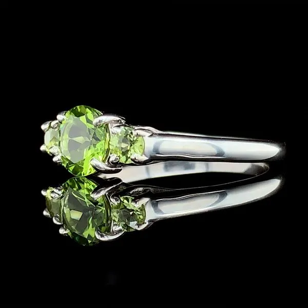 3 Stone Peridot Ring in Sterling Silver Image 2 Geralds Jewelry Oak Harbor, WA
