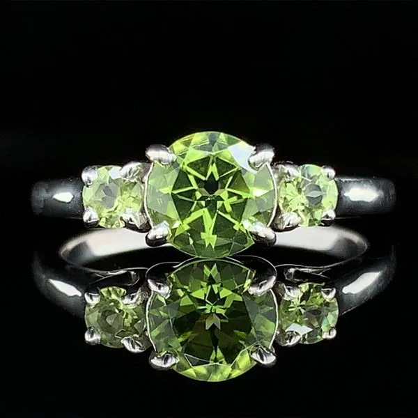 3 Stone Peridot Ring in Sterling Silver Geralds Jewelry Oak Harbor, WA
