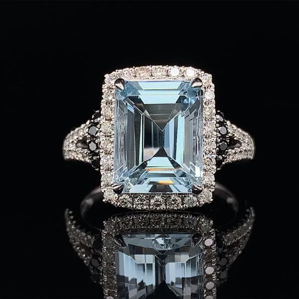 3.73Ct Aquamarine And Diamond Ring Geralds Jewelry Oak Harbor, WA