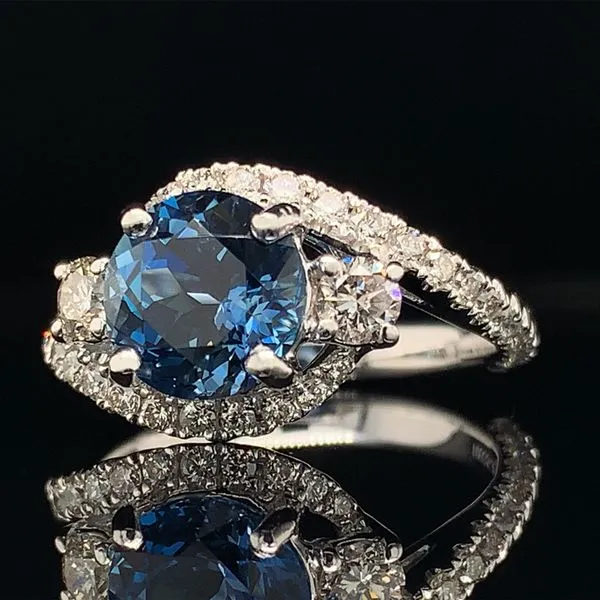Platinum Santa Maria Aquamarine and Diamond Ring Image 2 Geralds Jewelry Oak Harbor, WA