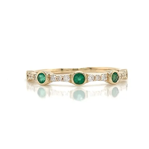 Yellow Gold Alternating Emerald And Diamond Fashion Ring Image 3 Geralds Jewelry Oak Harbor, WA