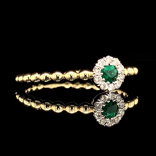 Emerald And Diamond Halo Beaded Ring Image 2 Geralds Jewelry Oak Harbor, WA