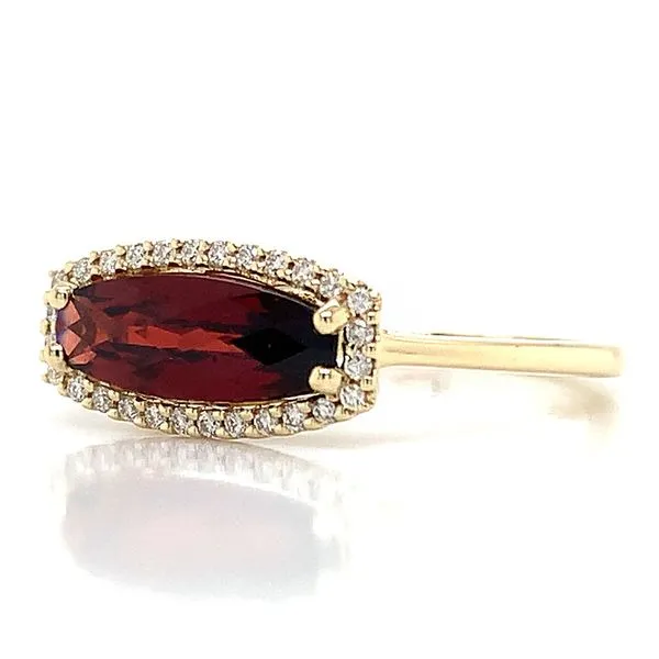 Garnet and Diamond Ring Image 5 Geralds Jewelry Oak Harbor, WA