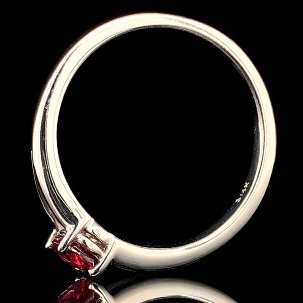14K White Gold .40ct Oval Cut Fire Ruby Split Shank Ring Image 3 Geralds Jewelry Oak Harbor, WA