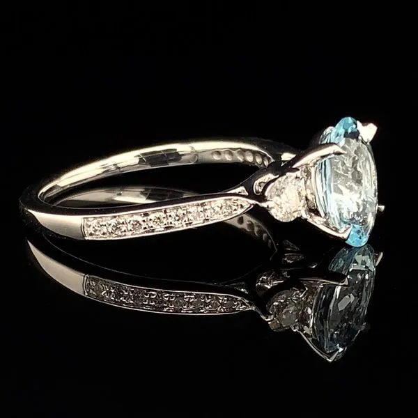 Oval Aquamarine And Diamond Ring Image 3 Geralds Jewelry Oak Harbor, WA