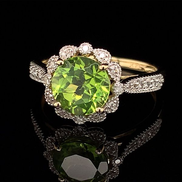 Peridot And Diamond Halo Ring Image 2 Geralds Jewelry Oak Harbor, WA