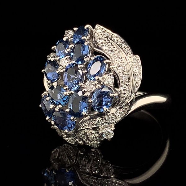 Platinum Yogo Sapphire And Diamond Cluster Ring Image 2 Geralds Jewelry Oak Harbor, WA