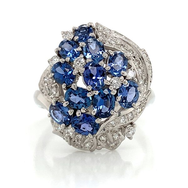 Platinum Yogo Sapphire And Diamond Cluster Ring Image 4 Geralds Jewelry Oak Harbor, WA