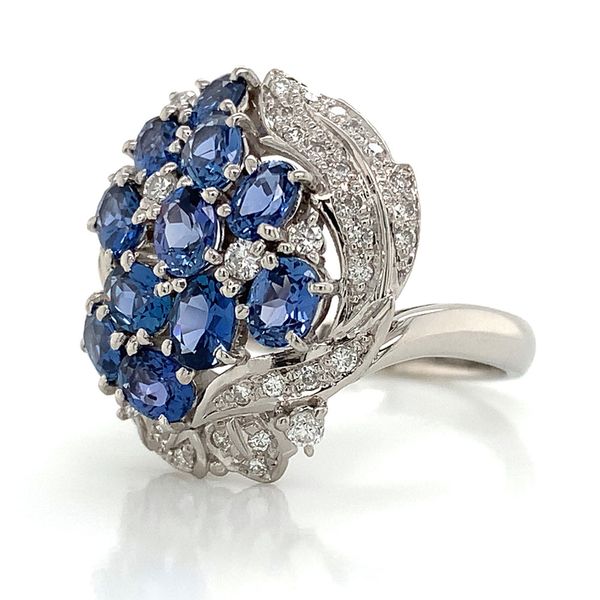 Platinum Yogo Sapphire And Diamond Cluster Ring Image 5 Geralds Jewelry Oak Harbor, WA
