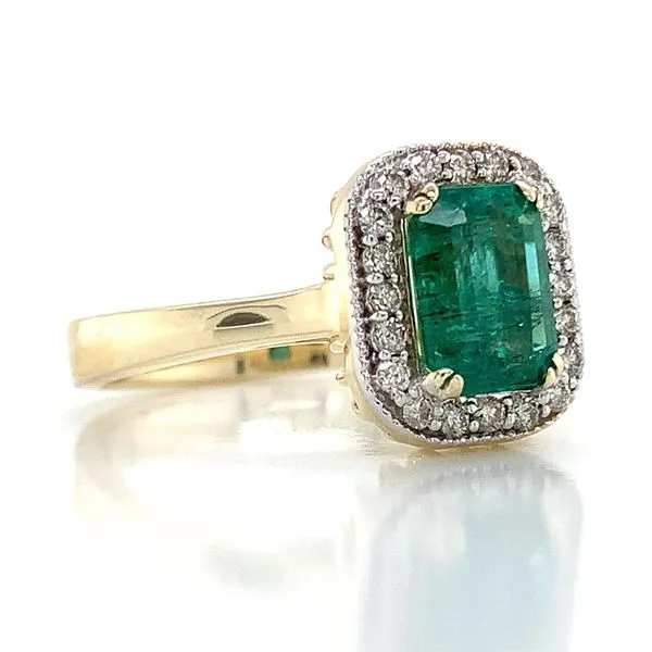 Emerald And Diamond Halo Ring Image 5 Geralds Jewelry Oak Harbor, WA