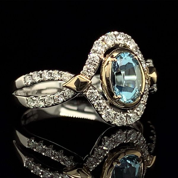 Two Tone Aquamarine and Diamond Ring Image 2 Geralds Jewelry Oak Harbor, WA