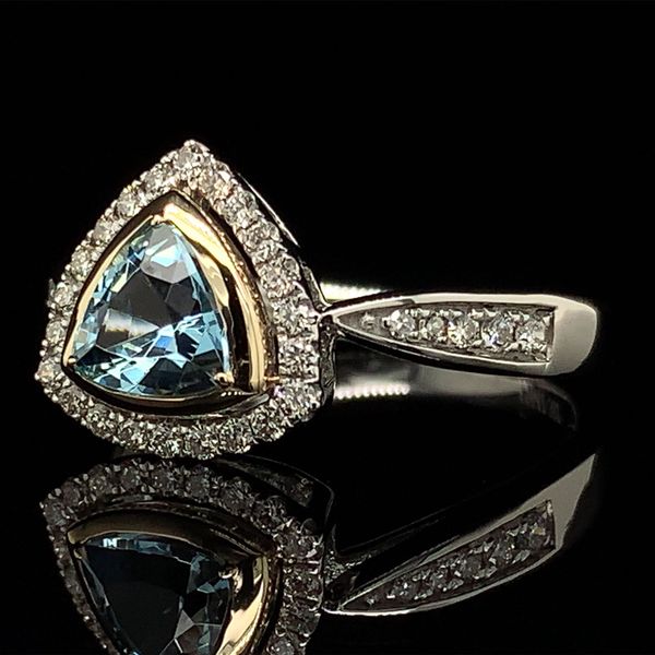 Two Tone Trillion Aquamarine and Diamond Ring Image 2 Geralds Jewelry Oak Harbor, WA