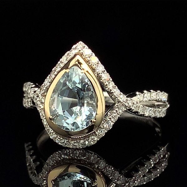 Pear Shape Aquamarine and Diamond Ring Image 2 Geralds Jewelry Oak Harbor, WA