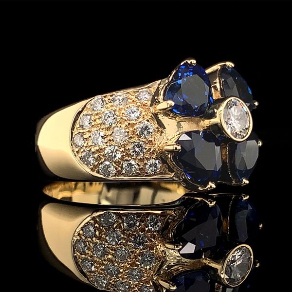 Flower Sapphire And Diamond Ring Image 3 Geralds Jewelry Oak Harbor, WA