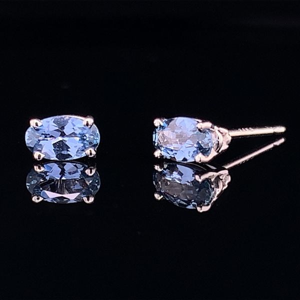 Oval Cut Yogo Sapphire Stud Earring Image 2 Geralds Jewelry Oak Harbor, WA