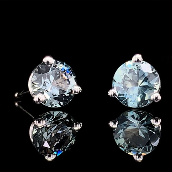 Montana Sapphire Three Prong Stud Earrings Image 2 Geralds Jewelry Oak Harbor, WA