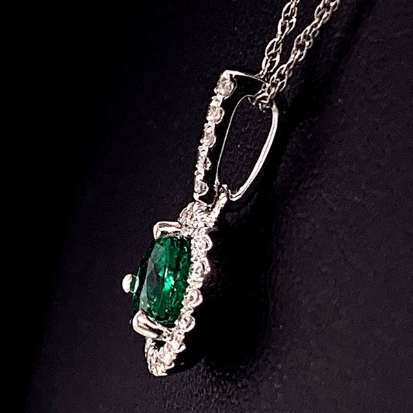 18K White Gold Emerald and Diamond Pendant Image 2 Geralds Jewelry Oak Harbor, WA