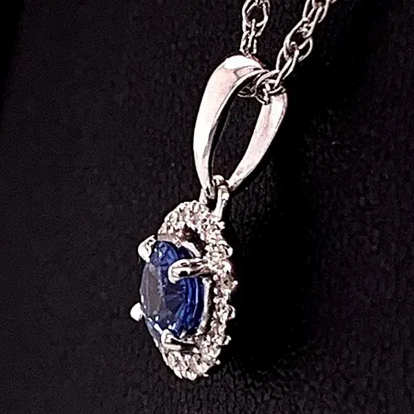 Blue Sapphire and Diamond Halo Pendant Image 2 Geralds Jewelry Oak Harbor, WA