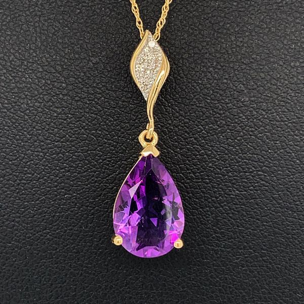 Pear Shaped Amethyst And Diamond Pendant Geralds Jewelry Oak Harbor, WA