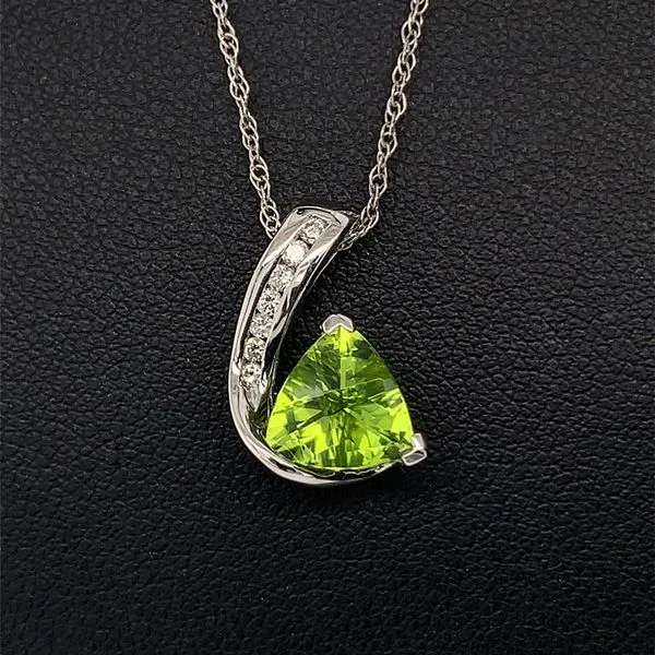 Trilliant Peridot And Diamond Pendant Geralds Jewelry Oak Harbor, WA