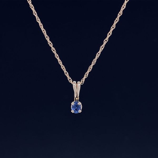 Small Solitaire Yogo Sapphire Pendant Geralds Jewelry Oak Harbor, WA