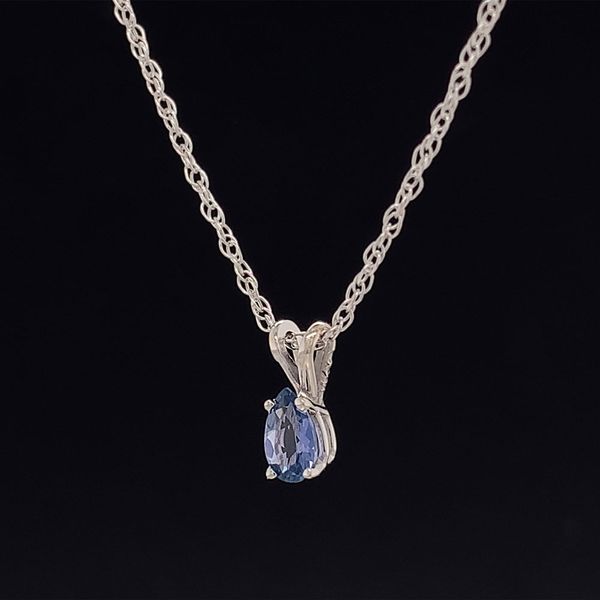 Small Pear Shape Yogo Sapphire Solitaire Pendant Image 2 Geralds Jewelry Oak Harbor, WA