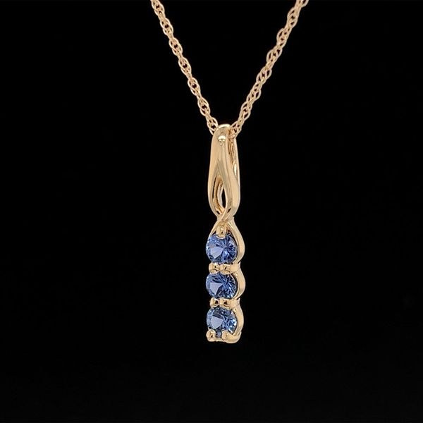 Petite Yellow Gold Three Stone Yogo Sapphire Pendant Image 2 Geralds Jewelry Oak Harbor, WA