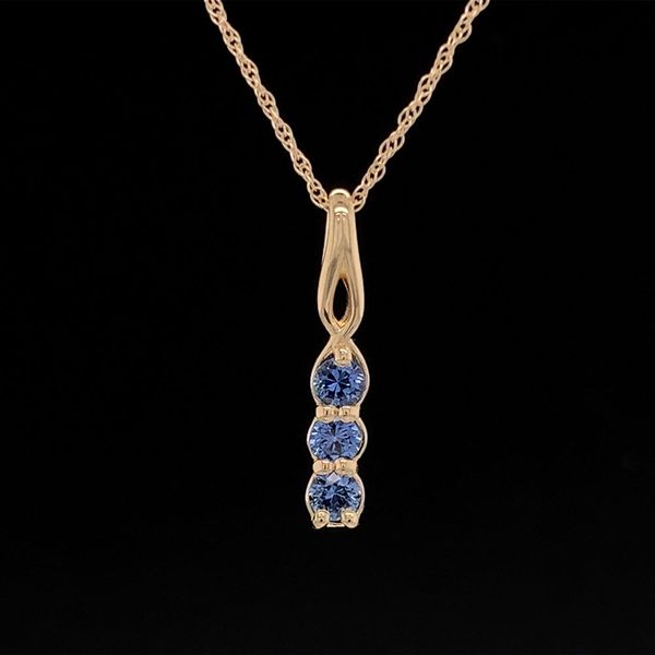 Petite Yellow Gold Three Stone Yogo Sapphire Pendant Geralds Jewelry Oak Harbor, WA