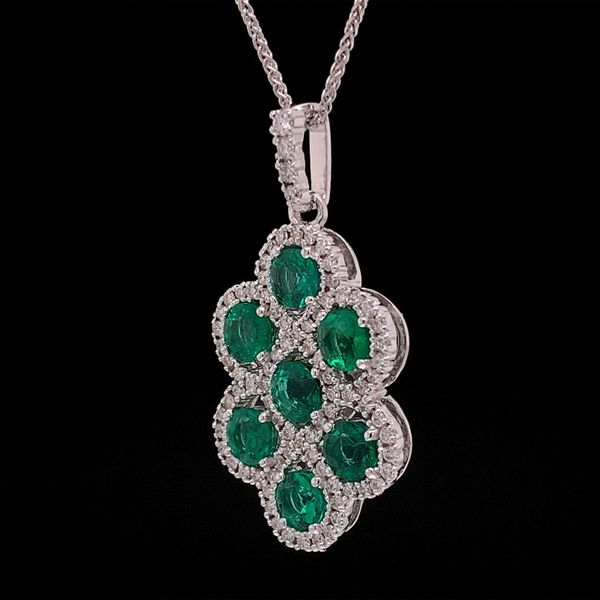 Natural Emerald And Diamond Pendant Image 2 Geralds Jewelry Oak Harbor, WA