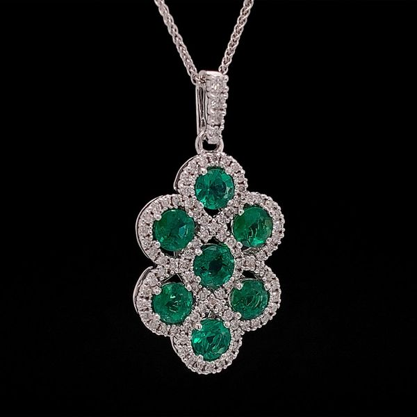 Natural Emerald And Diamond Pendant Image 3 Geralds Jewelry Oak Harbor, WA