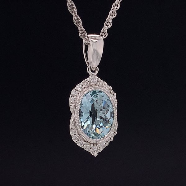 Aquamarine And Diamond Pendant Image 3 Geralds Jewelry Oak Harbor, WA