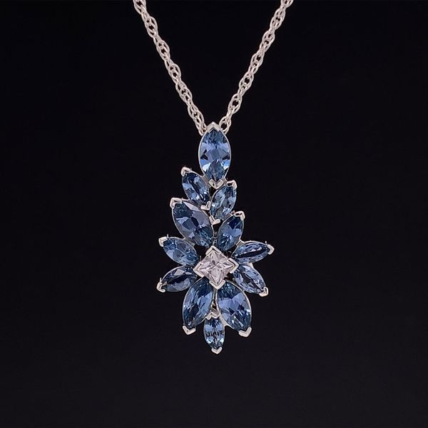 Custom Freeform Yogo Sapphire Pendant Geralds Jewelry Oak Harbor, WA