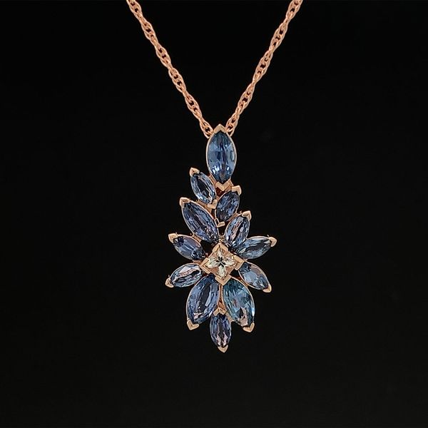 Custom Freeform Yogo Sapphire Pendant Geralds Jewelry Oak Harbor, WA