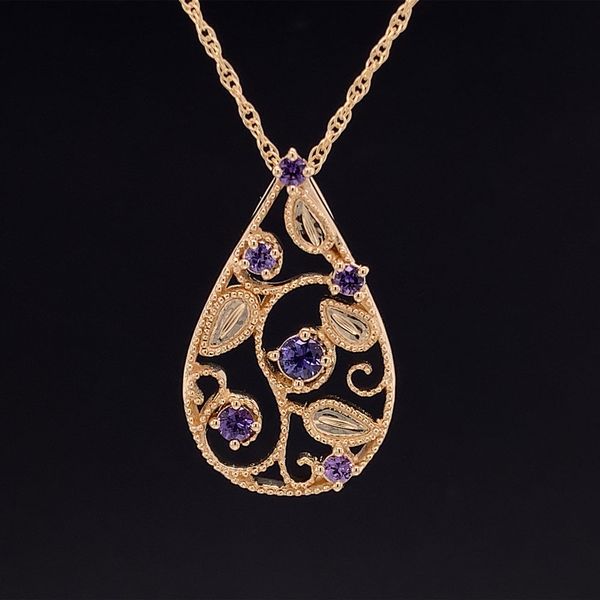 Rare Purple Yogo Sapphire Filigree Yellow Gold Pendant Geralds Jewelry Oak Harbor, WA