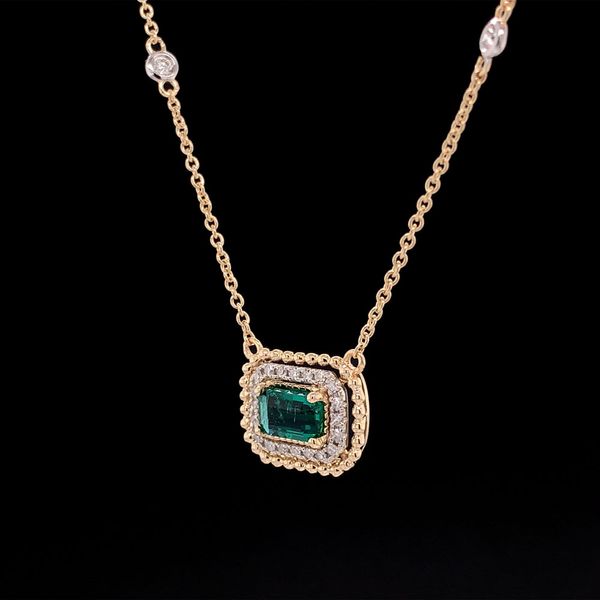 Emerald And Diamond Station Pendant Image 3 Geralds Jewelry Oak Harbor, WA