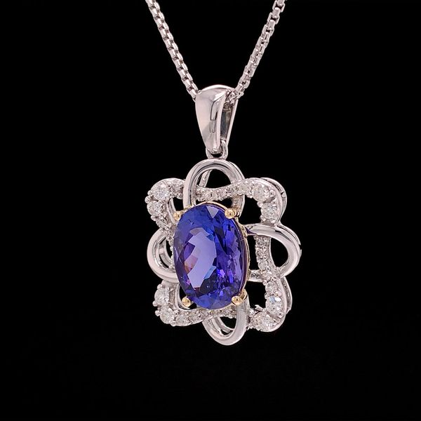 Tanzanite And Diamond Pendant Image 2 Geralds Jewelry Oak Harbor, WA
