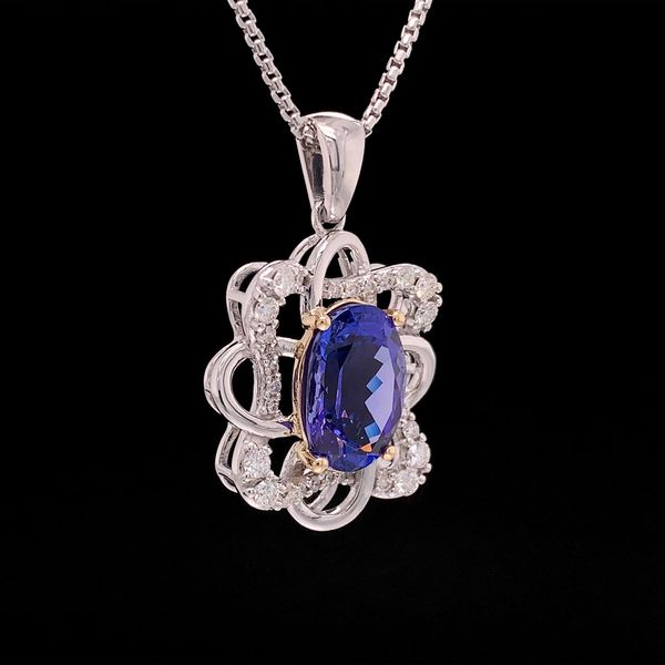 Tanzanite And Diamond Pendant Image 3 Geralds Jewelry Oak Harbor, WA