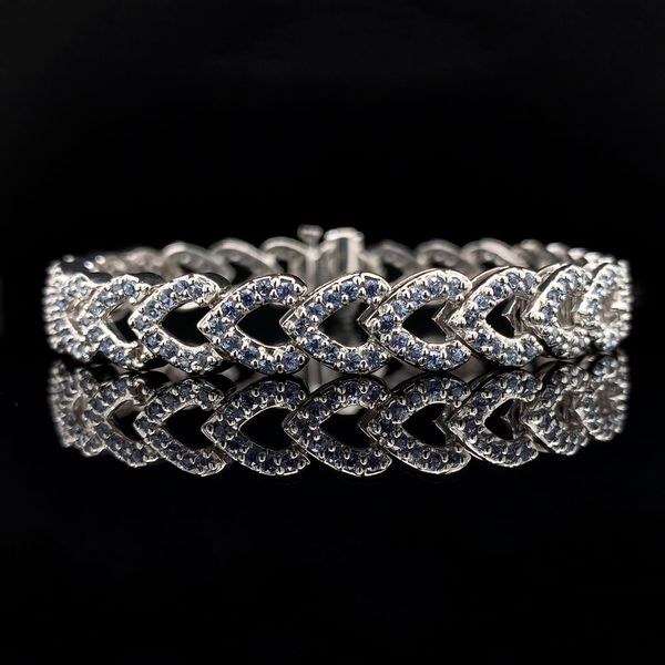 Custom Heart Link Yogo Sapphire Tennis Bracelet, 3.90Ctw Geralds Jewelry Oak Harbor, WA