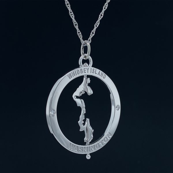 Custom Spinning Whidbey Island Pendant in 14k White Gold Image 2 Geralds Jewelry Oak Harbor, WA