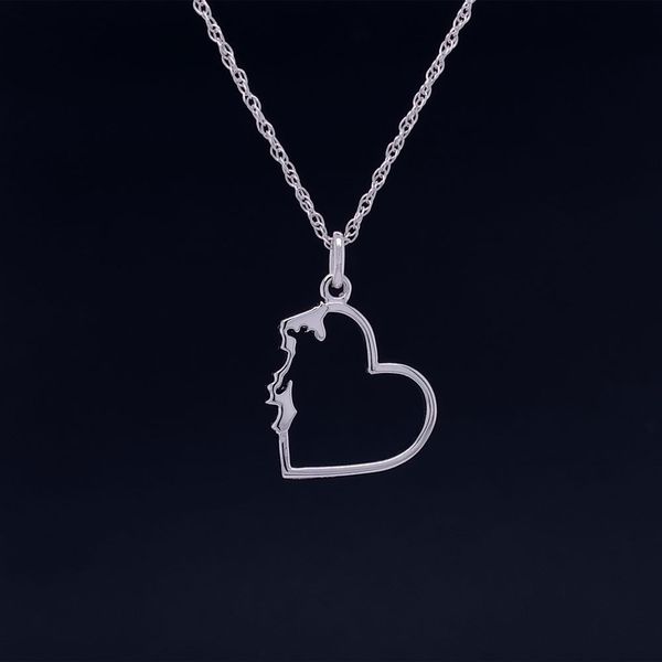 Custom Petite Whidbey Island Heart Pendant in White Gold Image 2 Geralds Jewelry Oak Harbor, WA