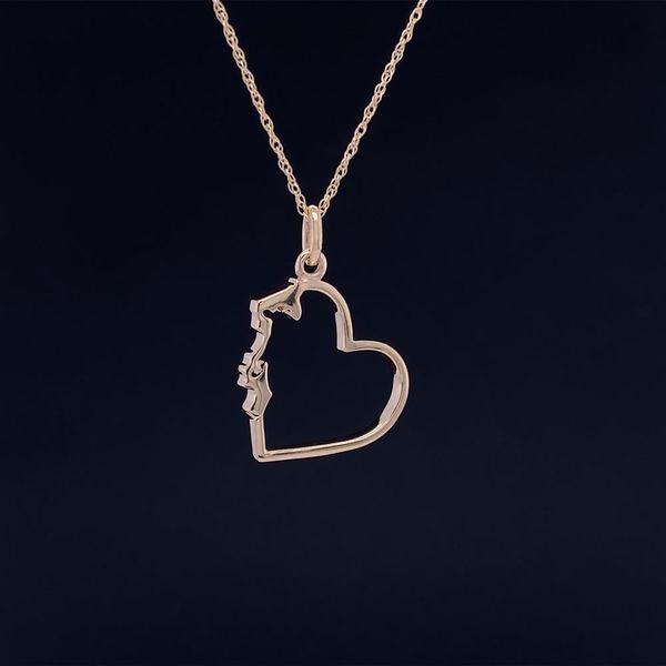 Custom Petite Whidbey Island Heart Pendant in Yellow Gold Image 2 Geralds Jewelry Oak Harbor, WA