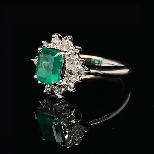 Platinum Emerald And Diamond Ladies Fashion Ring Image 2 Geralds Jewelry Oak Harbor, WA