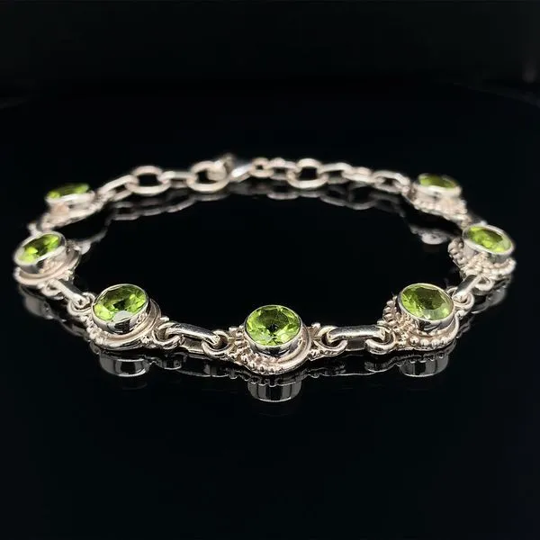 Sterling Silver And Peridot Bezel Set Bracelet With Beading Accents Geralds Jewelry Oak Harbor, WA