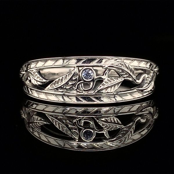 Nature Inspired Yogo Sapphire Ring Geralds Jewelry Oak Harbor, WA